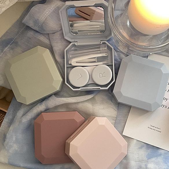 Square Gemstone Lens Case