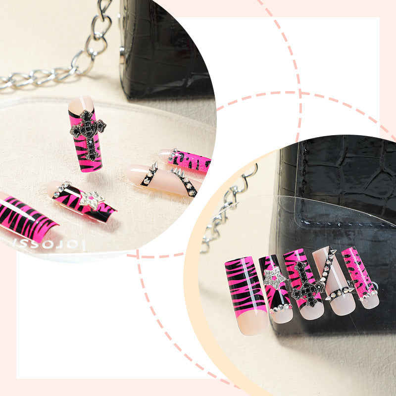 EYESFAV Pink Crusaders Nails