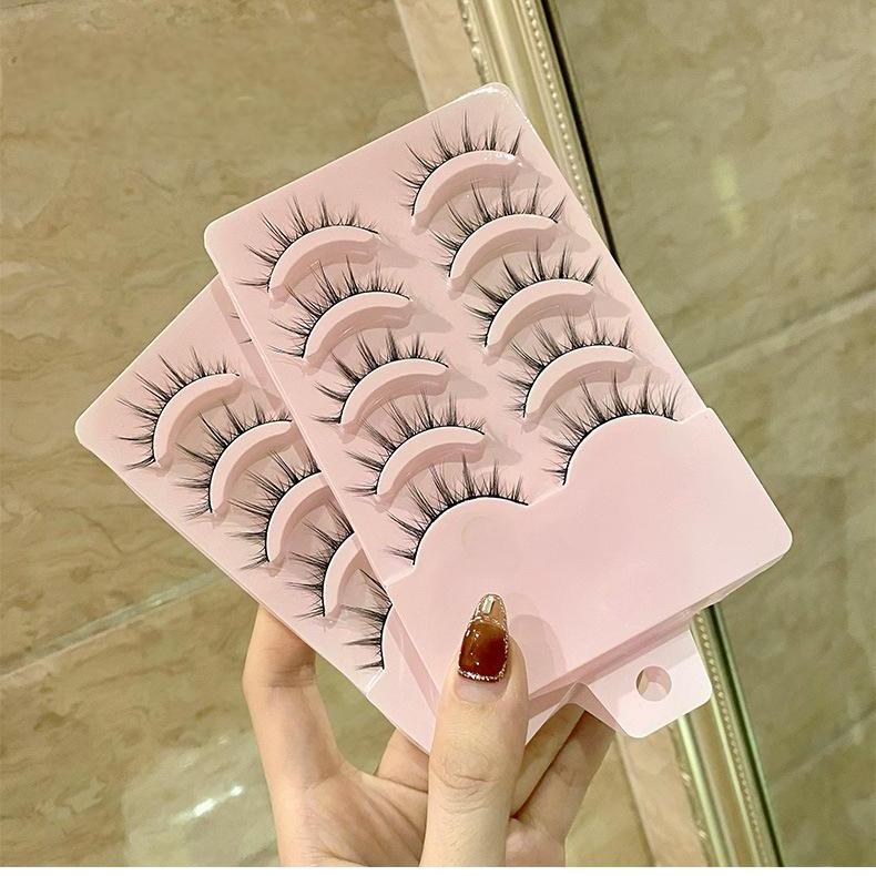 Realistic 5 Piece Eyelashes